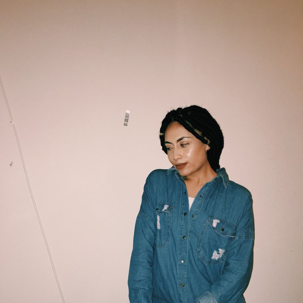 Meet your Posher, Jocelyn anicua